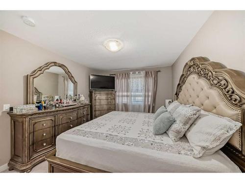 721 Skyview Ranch Grove Ne, Calgary, AB - Indoor Photo Showing Bedroom