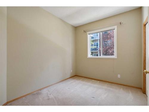 50 Prestwick Pond Terrace Se, Calgary, AB - Indoor Photo Showing Other Room