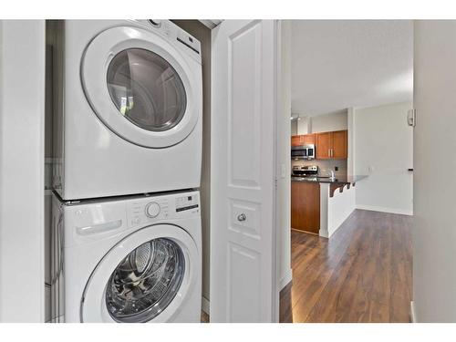 308-76 Panatella Road Nw, Calgary, AB - Indoor Photo Showing Laundry Room