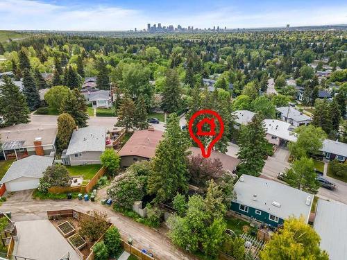 2728 Crawford Road Nw, Calgary, AB - Outdoor With View