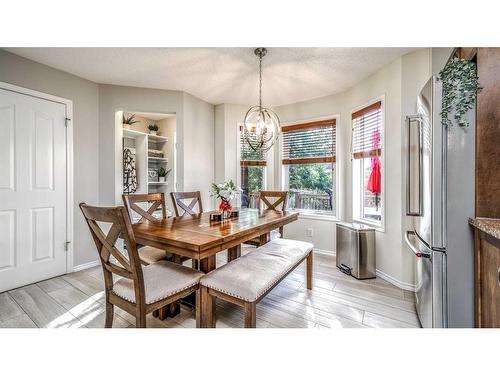 153 Elgin Meadows View Se, Calgary, AB - Indoor Photo Showing Dining Room