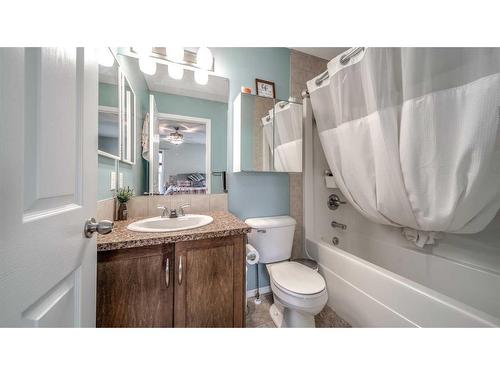 153 Elgin Meadows View Se, Calgary, AB - Indoor Photo Showing Bathroom