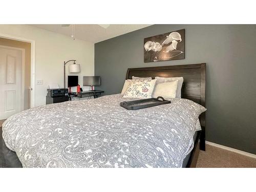 153 Elgin Meadows View Se, Calgary, AB - Indoor Photo Showing Bedroom