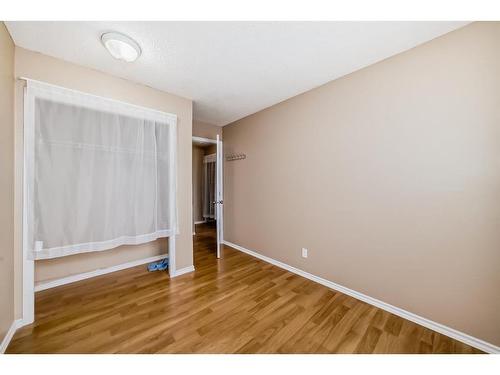 112-6440 4 Street Nw, Calgary, AB - Indoor Photo Showing Other Room