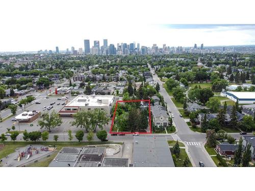 531 24Th Avenue Nw, Calgary, AB - Outdoor With View