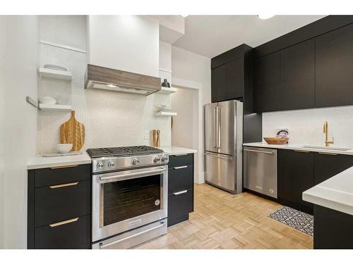 926 19 Avenue Sw, Calgary, AB - Indoor Photo Showing Kitchen