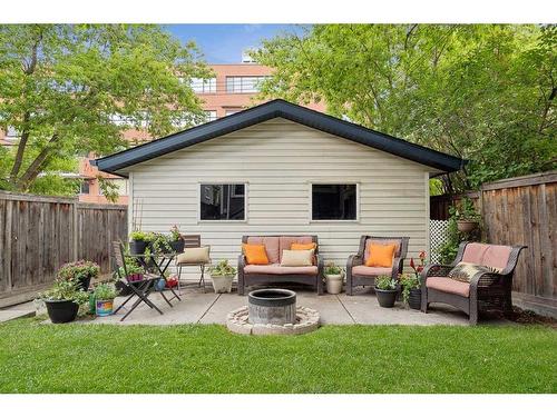 926 19 Avenue Sw, Calgary, AB - Outdoor With Deck Patio Veranda With Exterior