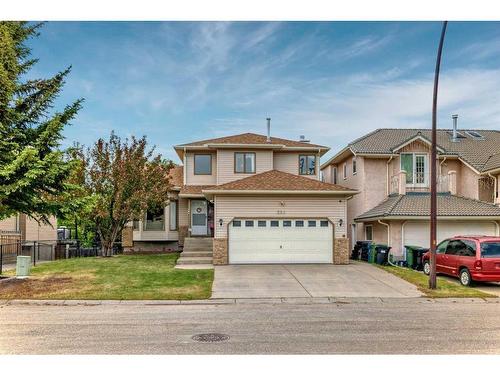 224 Edgebank Circle Nw, Calgary, AB - Outdoor With Facade