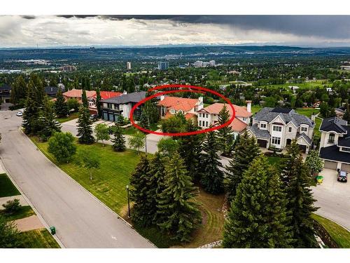 29 Edelweiss Point Nw, Calgary, AB - Outdoor