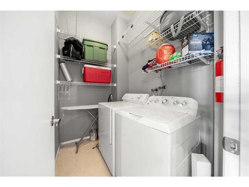 401-1410 2 Street Sw, Calgary, AB - Indoor Photo Showing Laundry Room