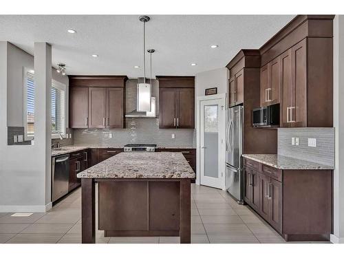 112 Auburn Bay Avenue Se, Calgary, AB - Indoor Photo Showing Kitchen With Upgraded Kitchen