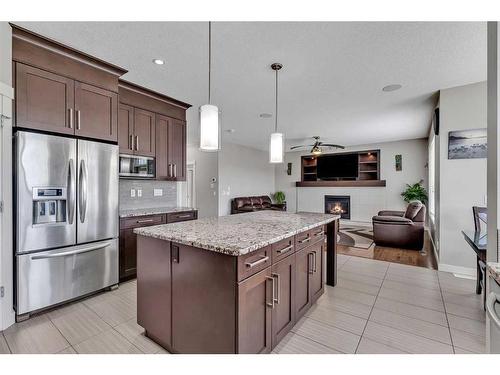 112 Auburn Bay Avenue Se, Calgary, AB - Indoor Photo Showing Kitchen With Upgraded Kitchen