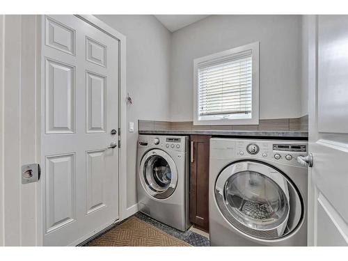 112 Auburn Bay Avenue Se, Calgary, AB - Indoor Photo Showing Laundry Room