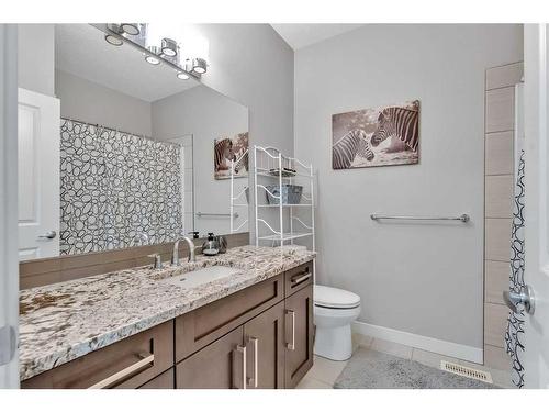 112 Auburn Bay Avenue Se, Calgary, AB - Indoor Photo Showing Bathroom