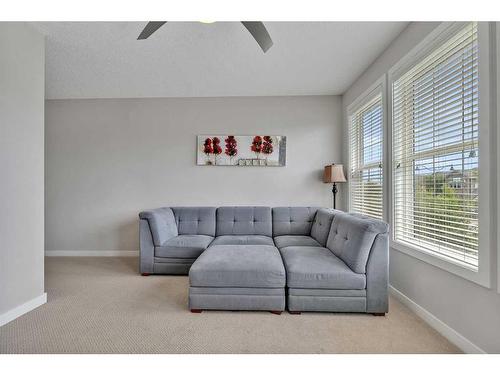 112 Auburn Bay Avenue Se, Calgary, AB - Indoor Photo Showing Living Room