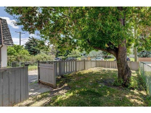 3912 30 Avenue Se, Calgary, AB - Outdoor With Backyard