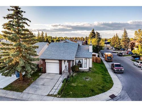 4 Cedargrove Road Sw, Calgary, AB - Outdoor