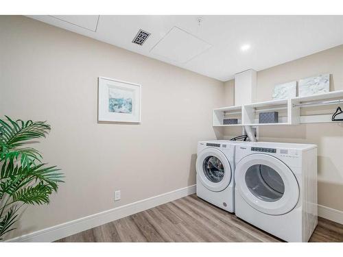 2156-2330 Fish Creek Boulevard Sw, Calgary, AB - Indoor Photo Showing Laundry Room