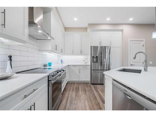 2156-2330 Fish Creek Boulevard Sw, Calgary, AB - Indoor Photo Showing Kitchen With Upgraded Kitchen