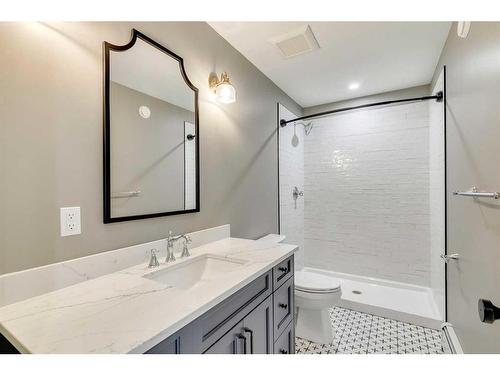 3-232 20 Avenue Ne, Calgary, AB - Indoor Photo Showing Bathroom