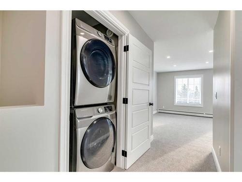 3-232 20 Avenue Ne, Calgary, AB - Indoor Photo Showing Laundry Room