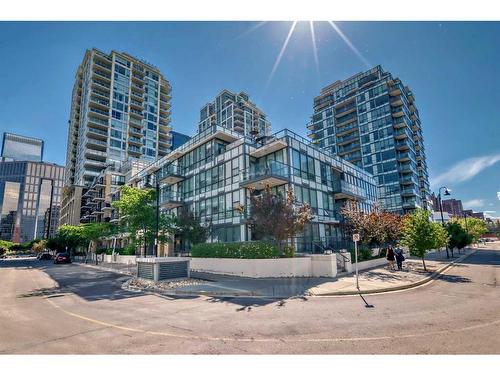 412-51 Waterfront Mews Sw, Calgary, AB - Outdoor With Facade