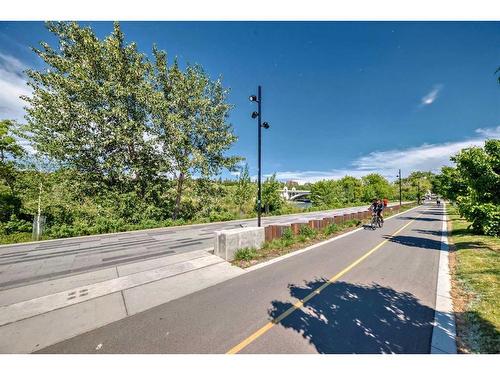 412-51 Waterfront Mews Sw, Calgary, AB - Outdoor With View