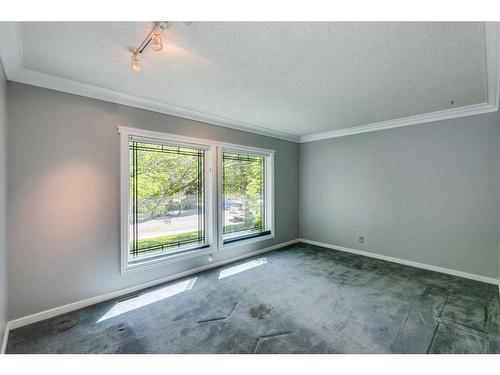 360 Templeside Circle Ne, Calgary, AB - Indoor Photo Showing Other Room