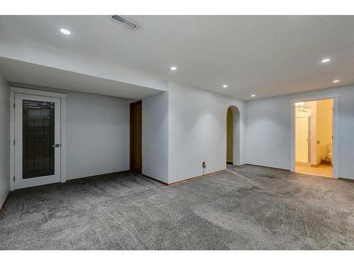 360 Templeside Circle Ne, Calgary, AB - Indoor Photo Showing Other Room