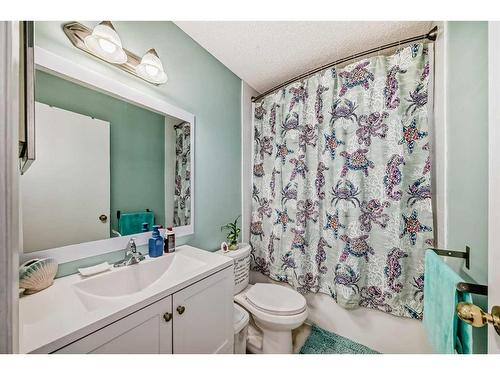 55 Millrise Lane Sw, Calgary, AB - Indoor Photo Showing Bathroom