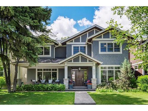 4215 15A Street Sw, Calgary, AB - Outdoor With Facade