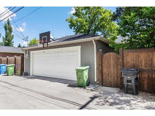 4215 15A Street Sw, Calgary, AB - Outdoor With Exterior