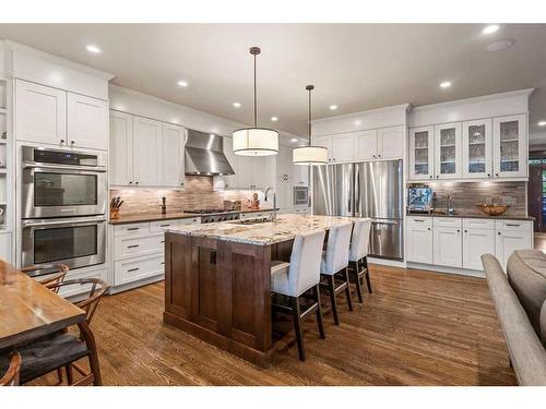 4215 15A Street Sw, Calgary, AB - Indoor Photo Showing Kitchen With Upgraded Kitchen