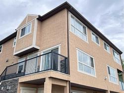 3-55 Collingwood Place NW Calgary, AB T2L 0R1