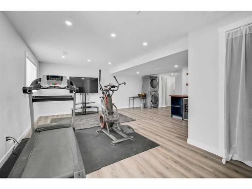 380 Rockyspring Grove Nw, Calgary, AB - Indoor Photo Showing Gym Room