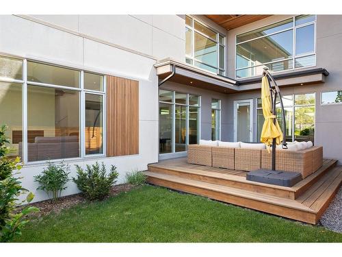 2820 12 Avenue Nw, Calgary, AB - Outdoor With Deck Patio Veranda