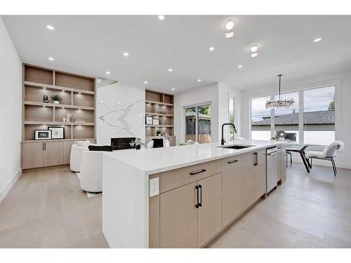 2616 26A Street Sw, Calgary, AB - Indoor Photo Showing Kitchen With Upgraded Kitchen