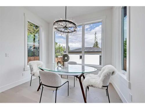 2616 26A Street Sw, Calgary, AB - Indoor Photo Showing Dining Room