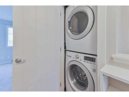25 Redstone Circle, Calgary, AB - Indoor Photo Showing Laundry Room