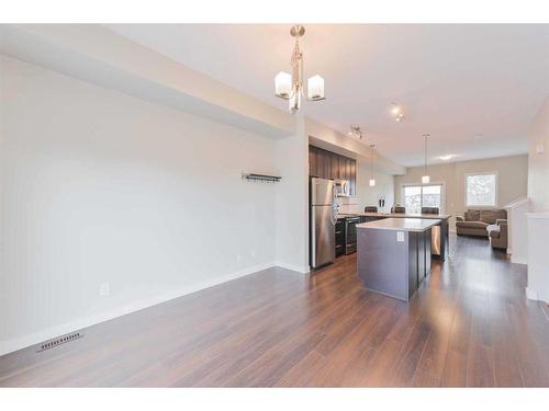 25 Redstone Circle, Calgary, AB - Indoor Photo Showing Kitchen