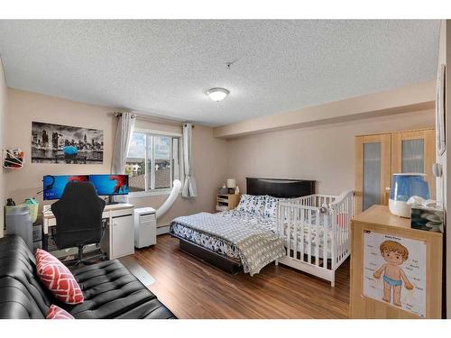 2223-60 Panatella Street Nw, Calgary, AB - Indoor Photo Showing Bedroom