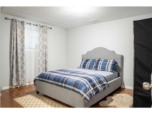 139 Skyview Shores Crescent Ne, Calgary, AB - Indoor Photo Showing Bedroom