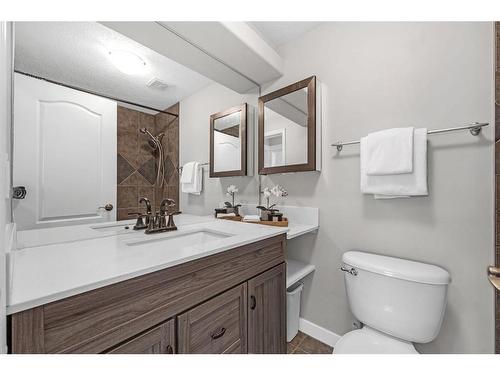 402-823 5 Street Ne, Calgary, AB - Indoor Photo Showing Bathroom
