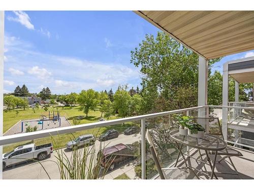 402-823 5 Street Ne, Calgary, AB - Outdoor With Balcony With Exterior