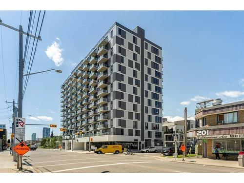 712-123 4 Street Ne, Calgary, AB - Outdoor With Facade