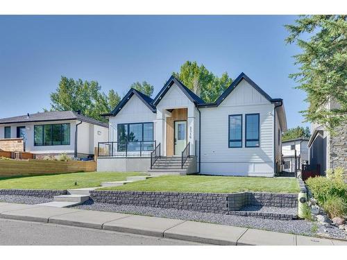 2316 9 Avenue Nw, Calgary, AB - Outdoor With Deck Patio Veranda With Facade