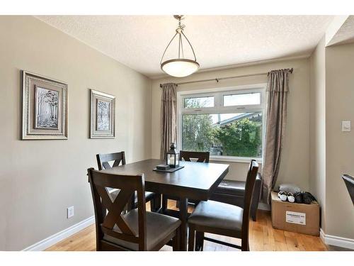 803 Seymour Avenue Sw, Calgary, AB - Indoor Photo Showing Dining Room