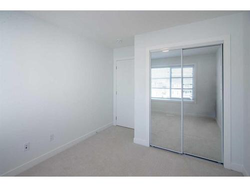 14213 1 Street Nw, Calgary, AB - Indoor Photo Showing Other Room