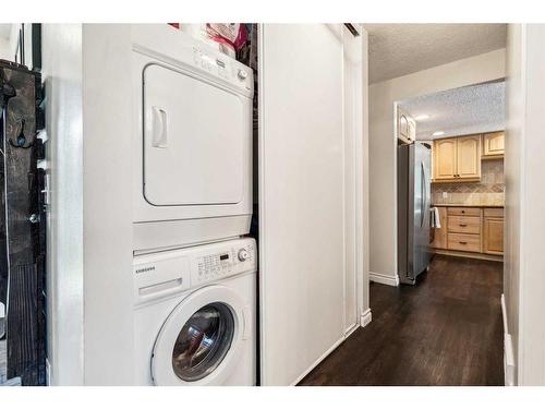 18-5810 Patina Drive Sw, Calgary, AB - Indoor Photo Showing Laundry Room
