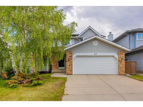 82 Edgebank Circle Nw, Calgary, AB - Outdoor